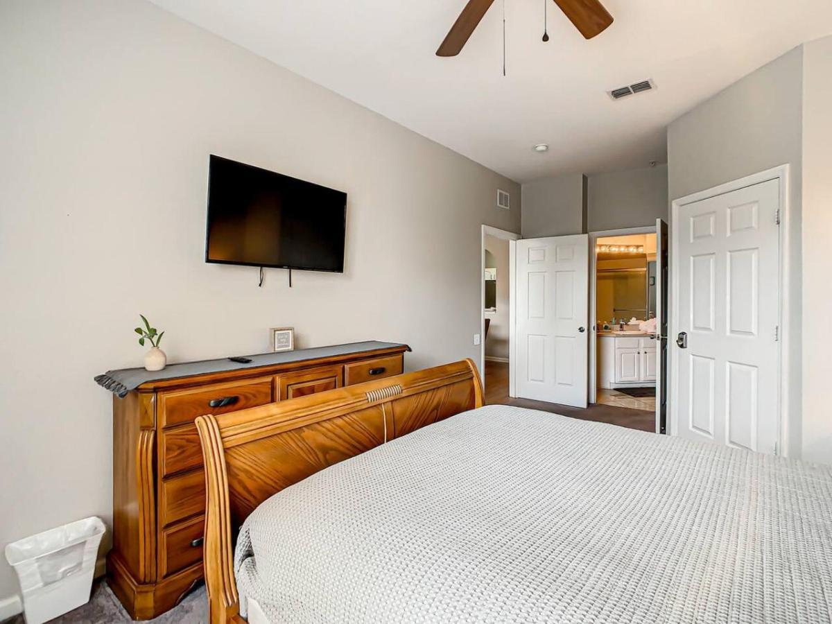 Windsor Hills Mickey Mouse Condo, 2.5mi *