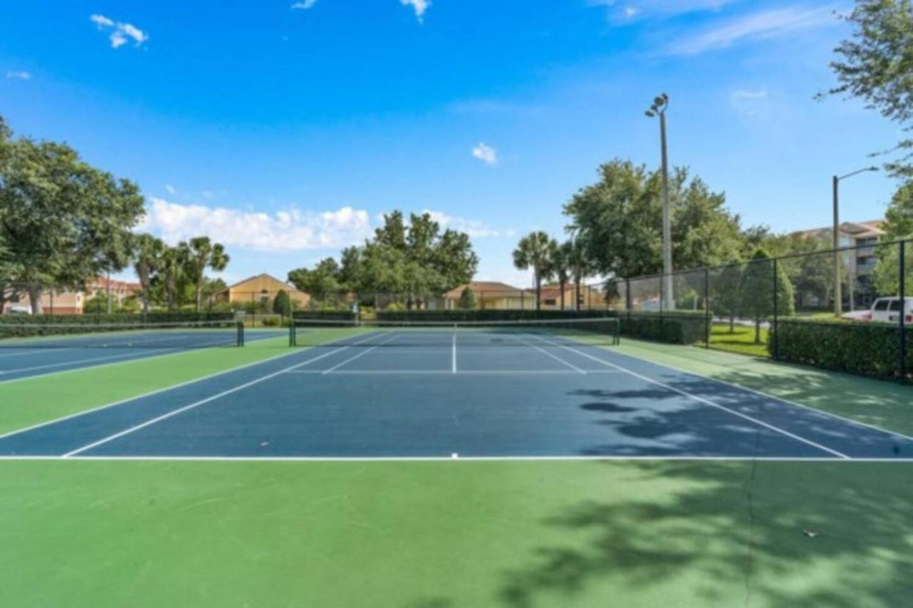 Apartment Windsor Hills Mickey Mouse Condo, 2.5mi Orlando