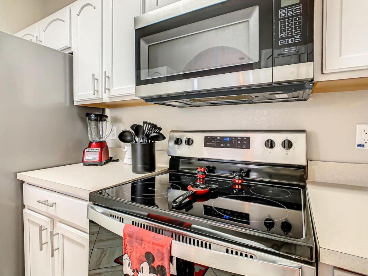 Apartment Windsor Hills Mickey Mouse Condo, 2.5mi *