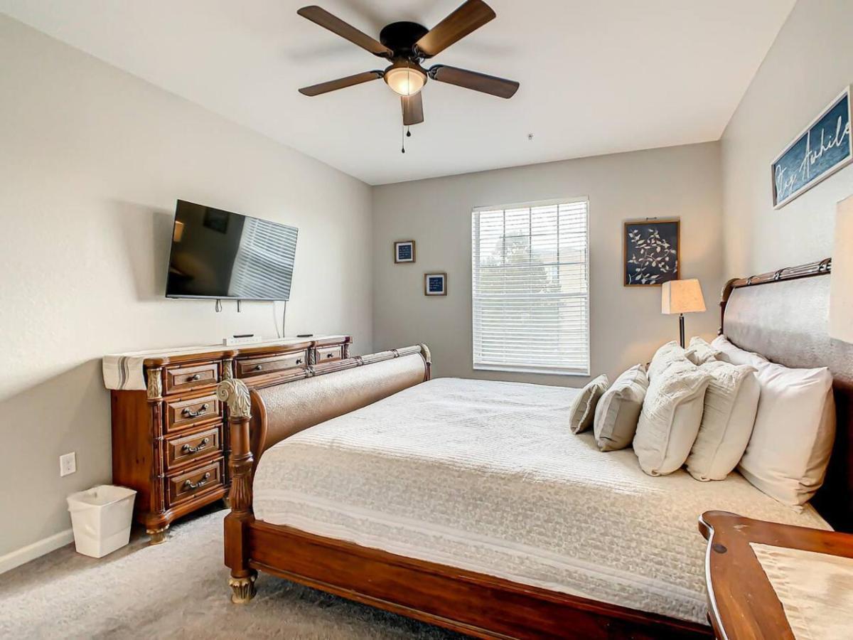 Windsor Hills Mickey Mouse Condo, 2.5mi *