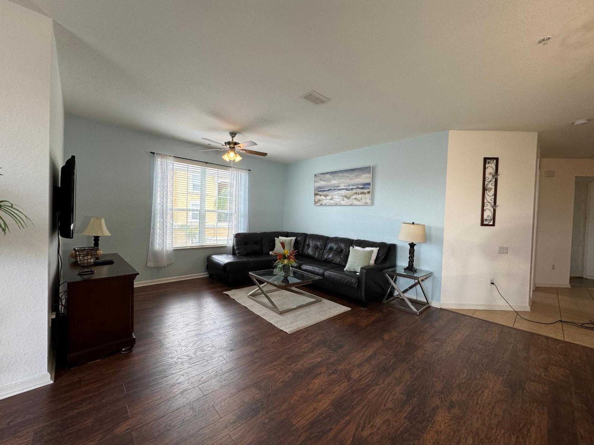 Vista Cay Getaway Luxury By Universal Orlando