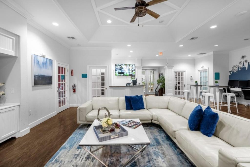 Holiday home 4 Bedrooms - 3 Bathrooms - Lucaya Village 15-101 Orlando
