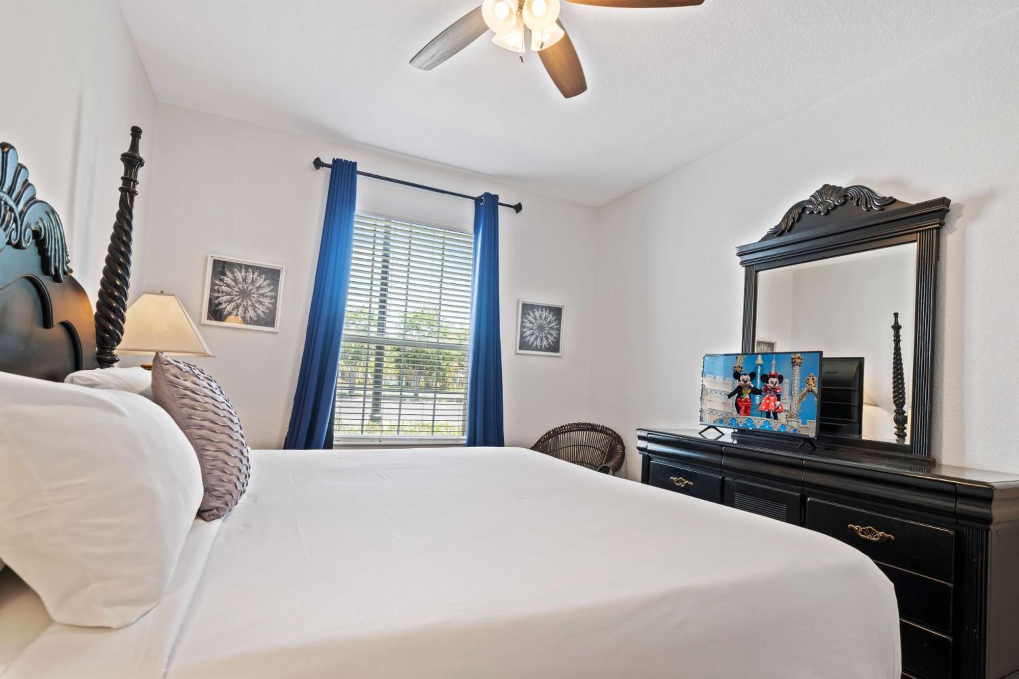 Renovated By Convention Center & I-drive Apartment