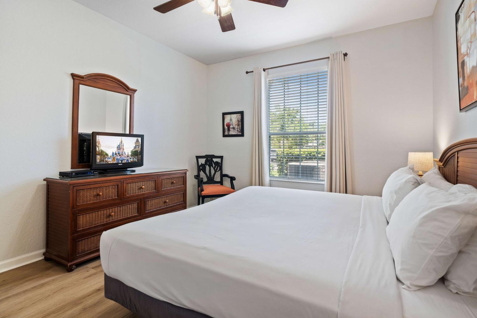 Renovated By Convention Center & I-drive Apartment *