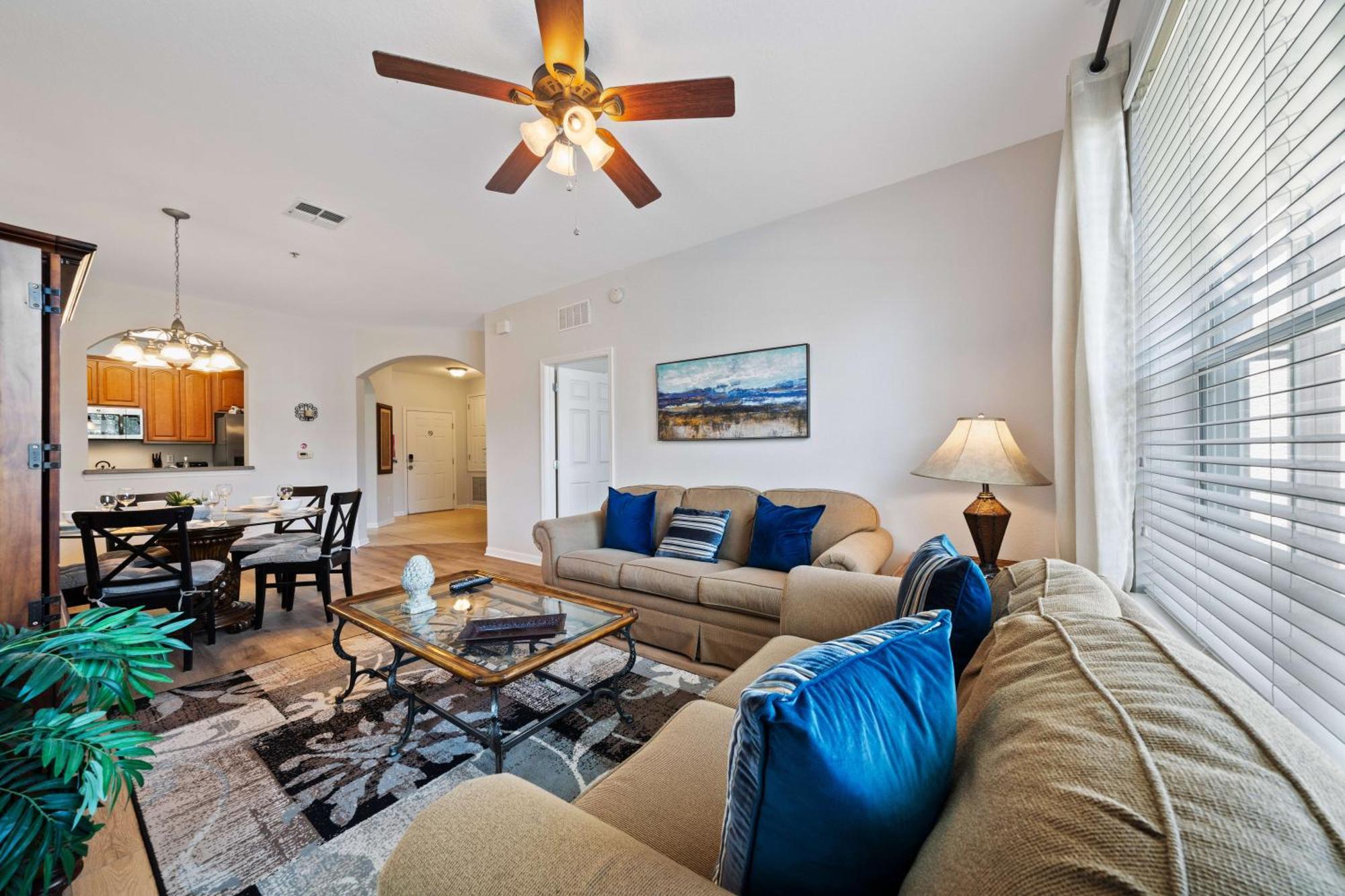 Renovated By Convention Center & I-drive Apartment