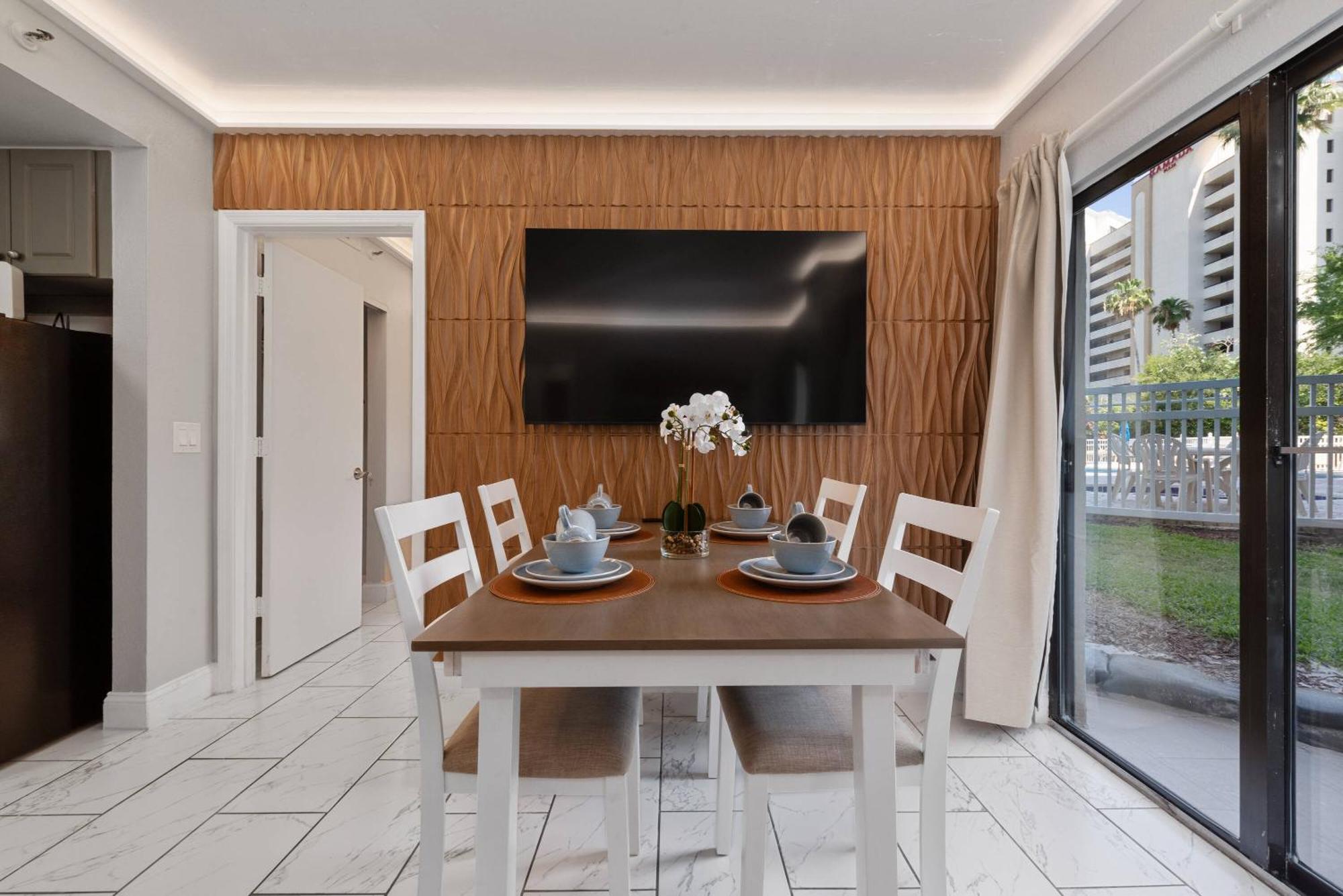 2 Ground Floor Near Inter. Dr Apartment *