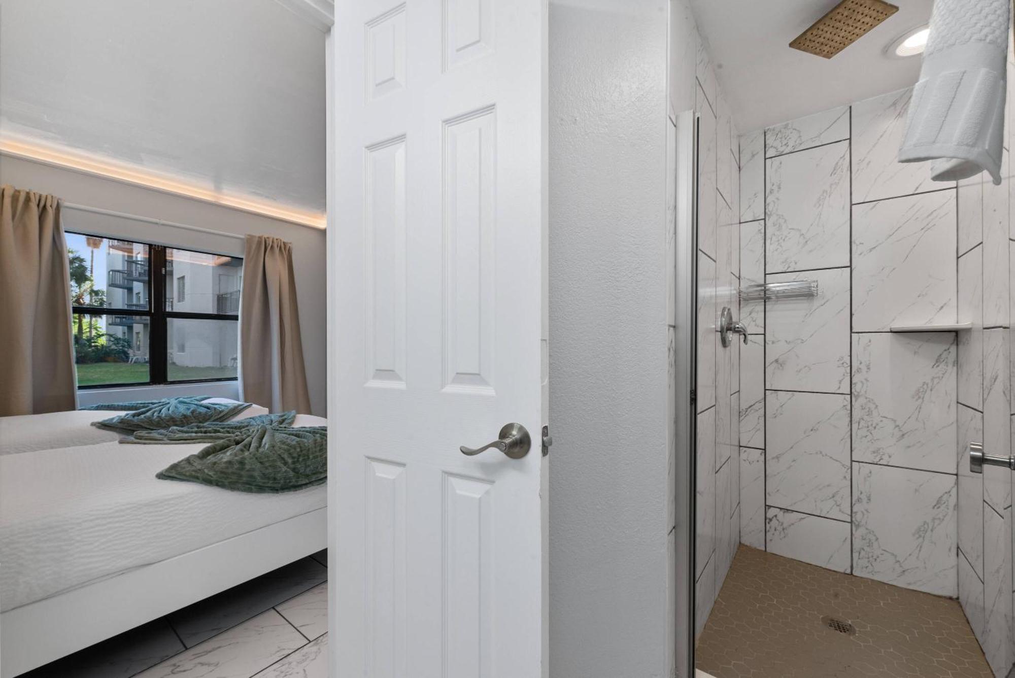 2 Ground Floor Near Inter. Dr Apartment