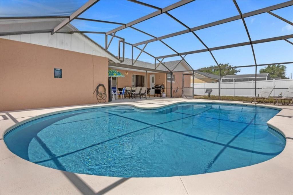 5bd 2 Bath With Gameroom & Pool 1 Story House * Orlando