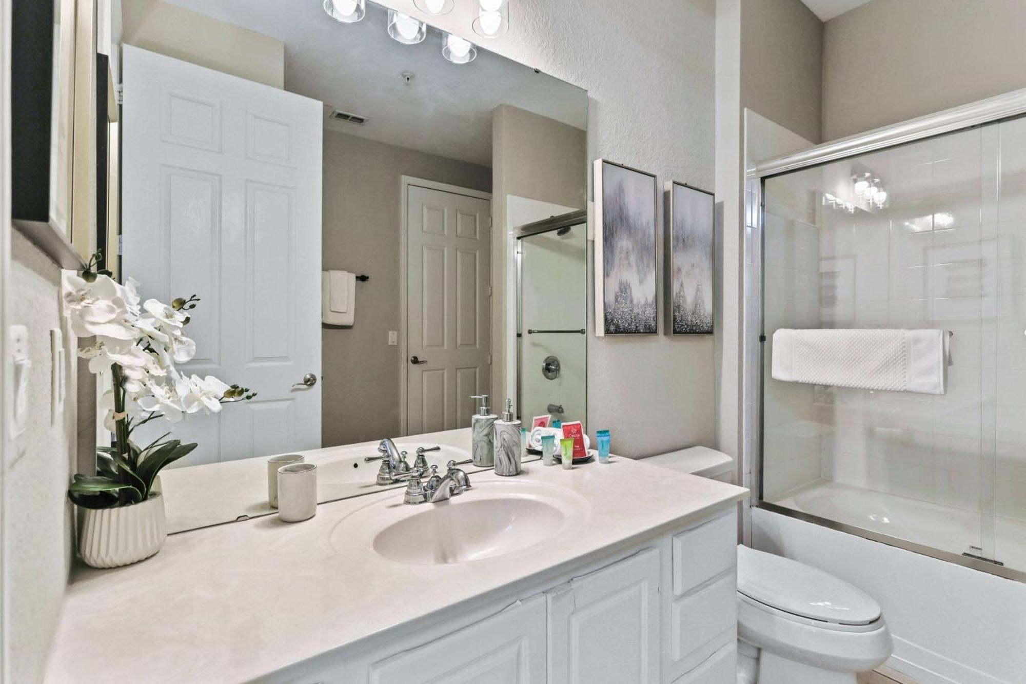 4804 Cayview Ave #105 Holiday home *