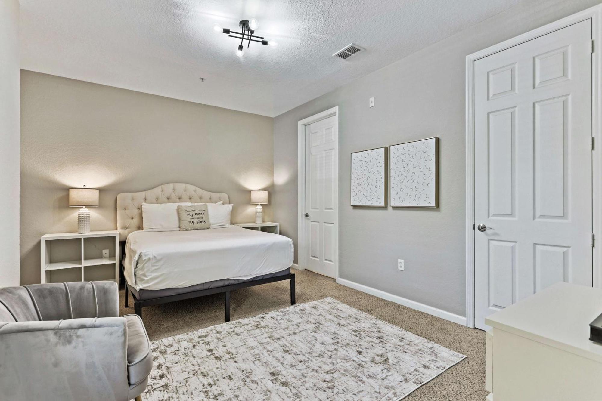 4804 Cayview Ave #105 * Orlando