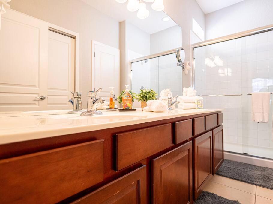 Luxury 5br With Private Pool And