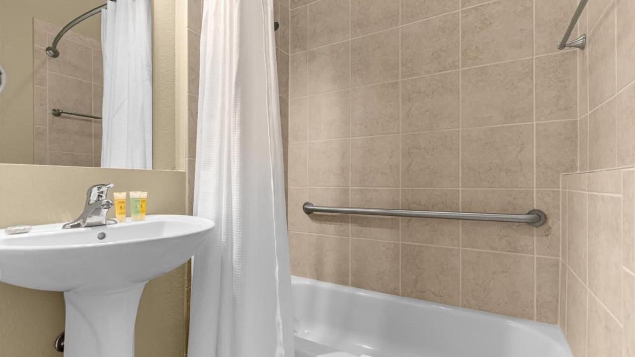 Holiday home Spring Break Paradise! Renovated Townhome By Orlando