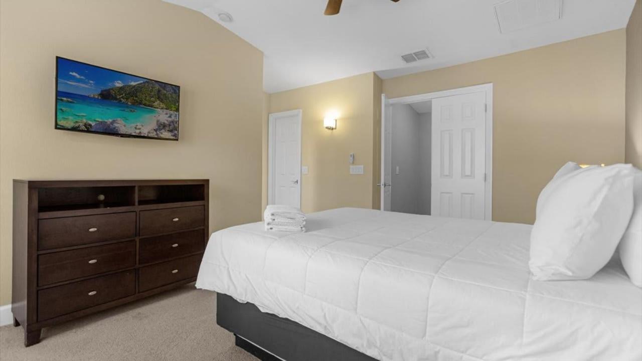 Holiday home Spring Break Paradise! Renovated Townhome By