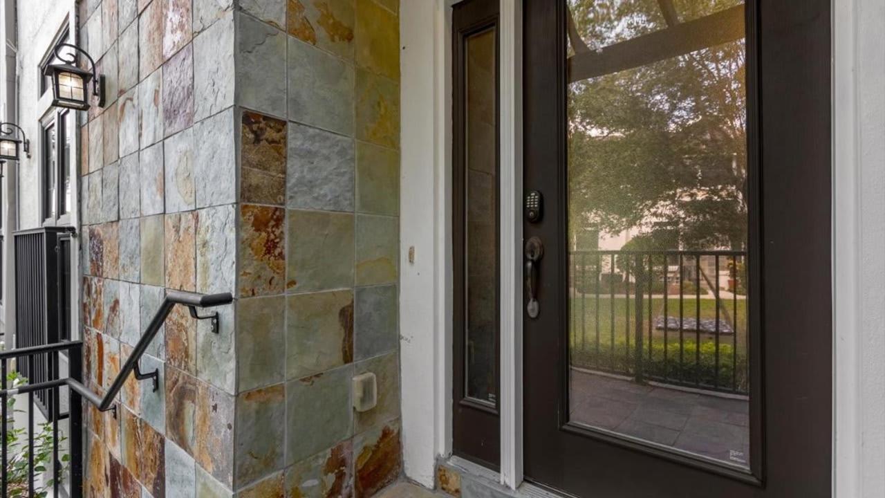 Spring Break Paradise! Renovated Townhome By Holiday home *