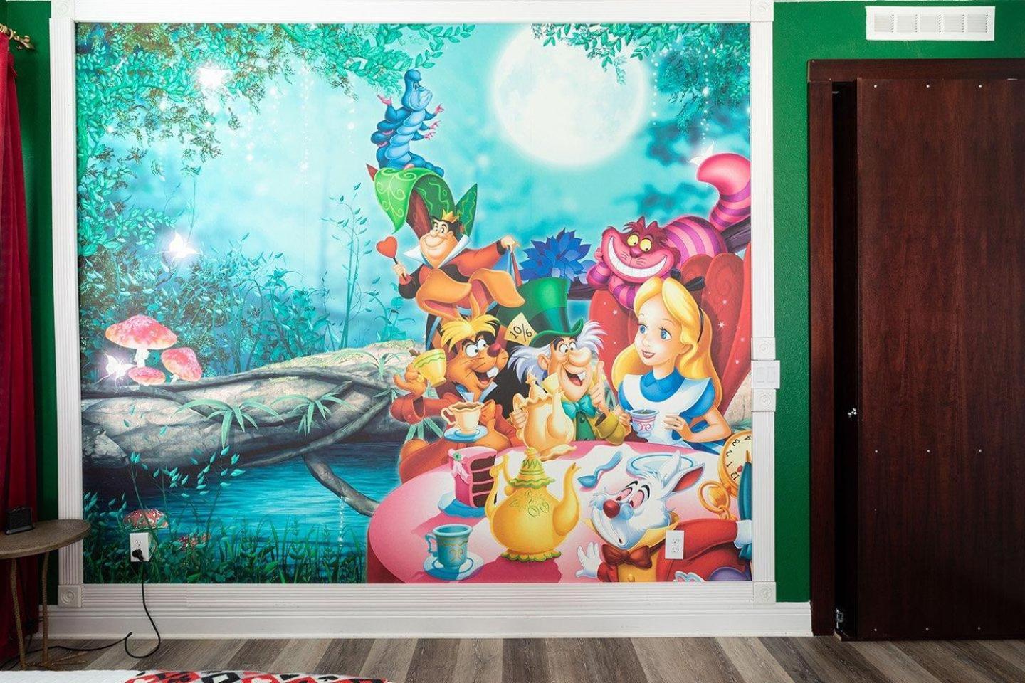 Ec083 - The Wonderland House - Crs