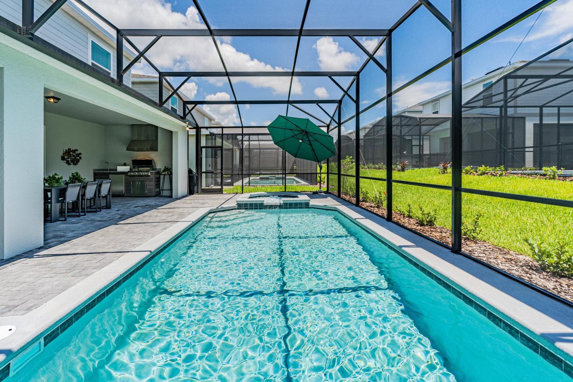 Holiday home Exquisite, Brand New 10br8ba For Up To 28 Guests Orlando