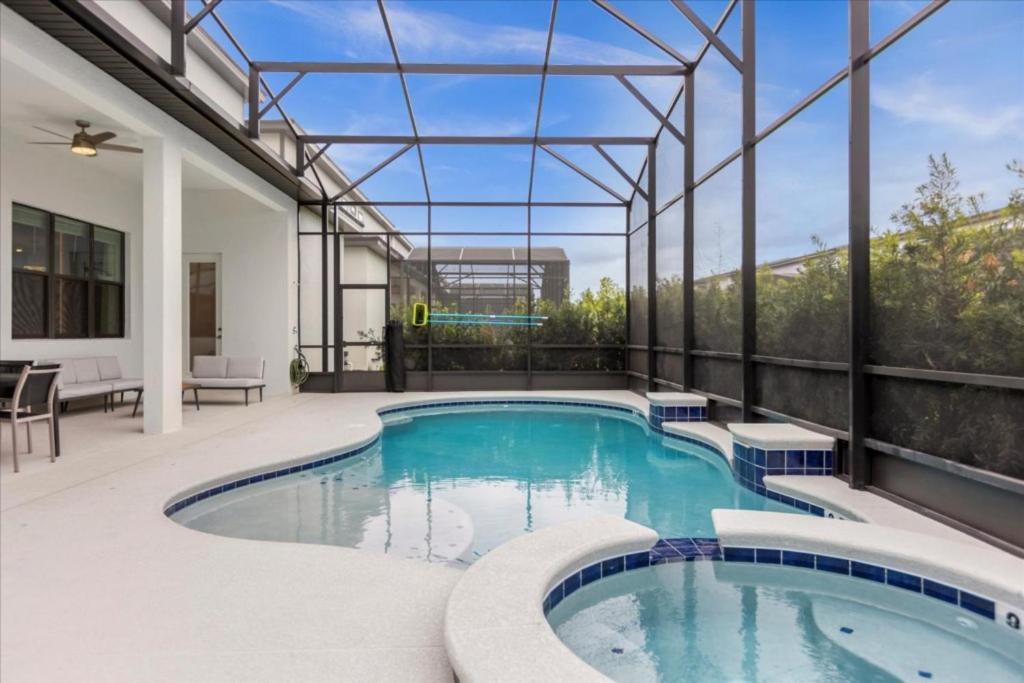 Holiday home 15 Bedrooms-16 Bathrooms- Paradiso Grande 6313ss