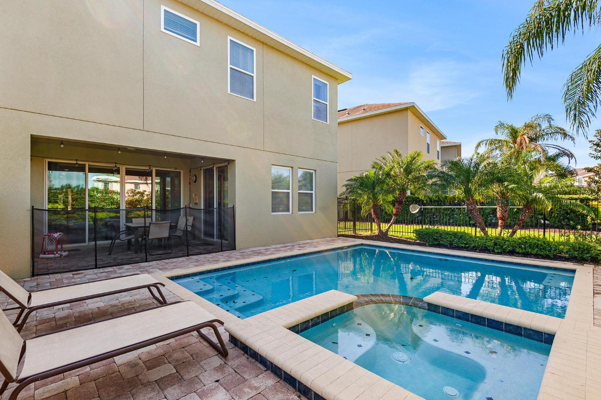 - Encore 1006 Villa Orlando