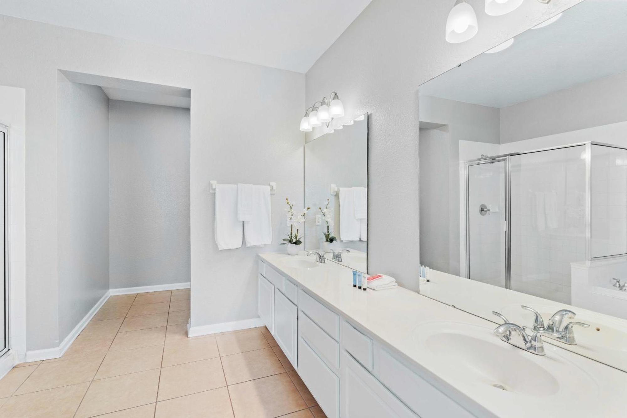 Apartment 5049 Shoreway Loop 203