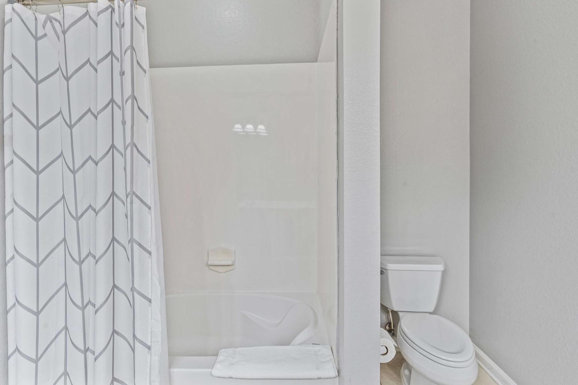 4801 Tidecrest Avenue 166 Holiday home
