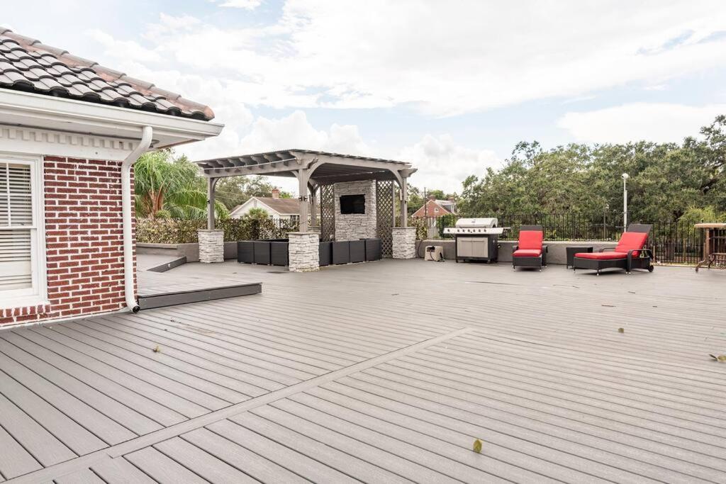 Luxury 6000 Sqft Mansion In Downtown Sleeps 14 *