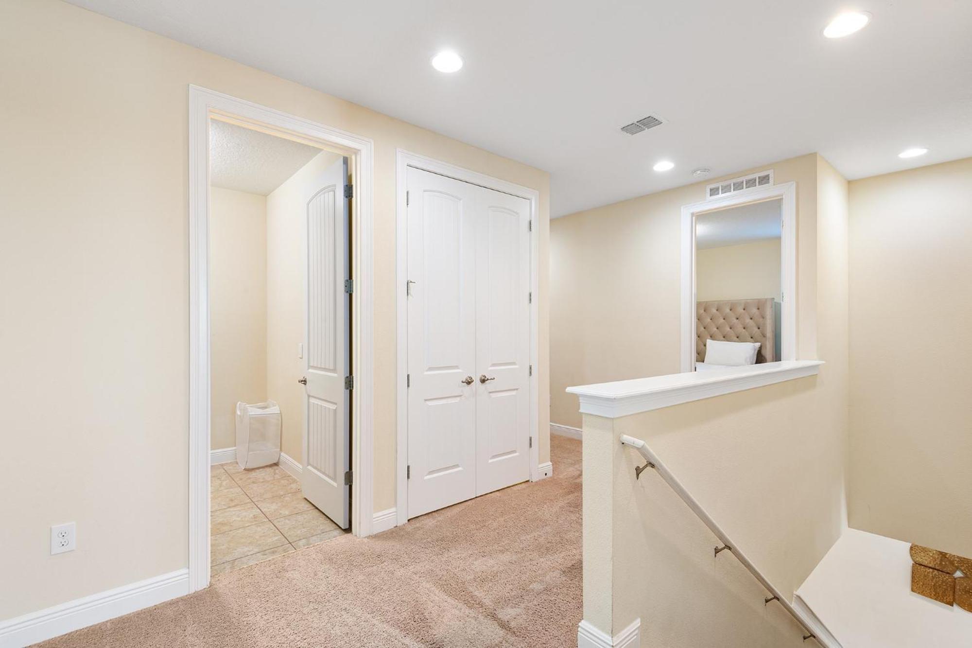 - Encore 1006 Villa Orlando