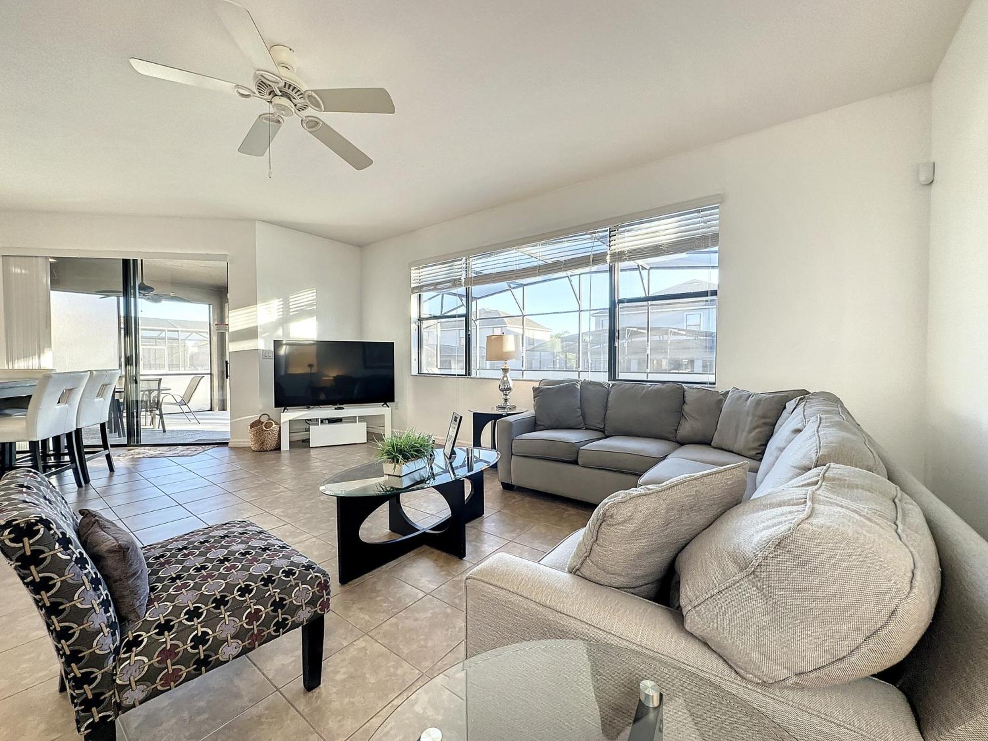- Providence 70 Villa Orlando