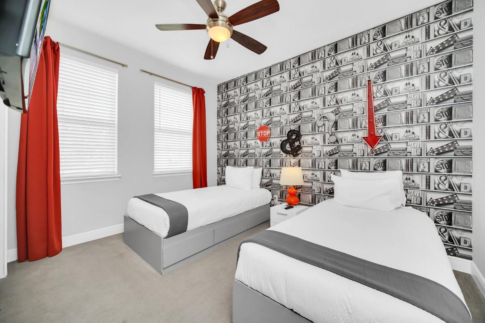 - Encore 1576 Villa Orlando