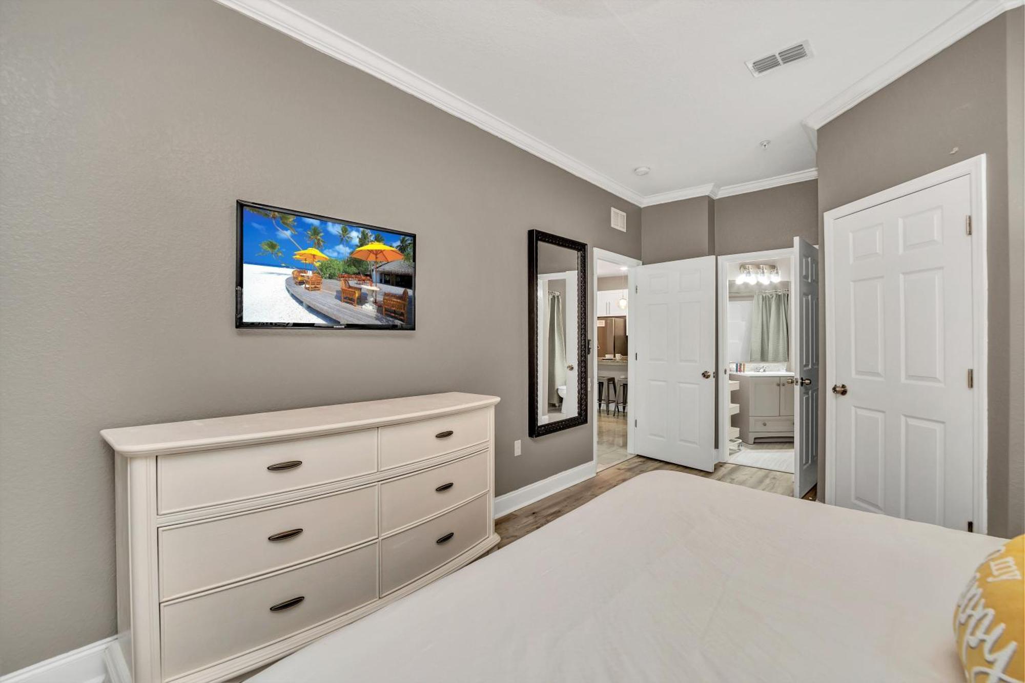 Windsor Hills 479 By