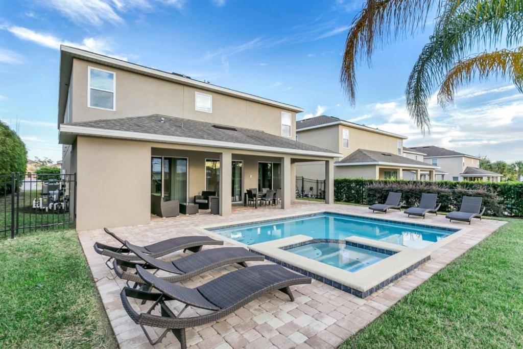 - Encore 581 Villa *
