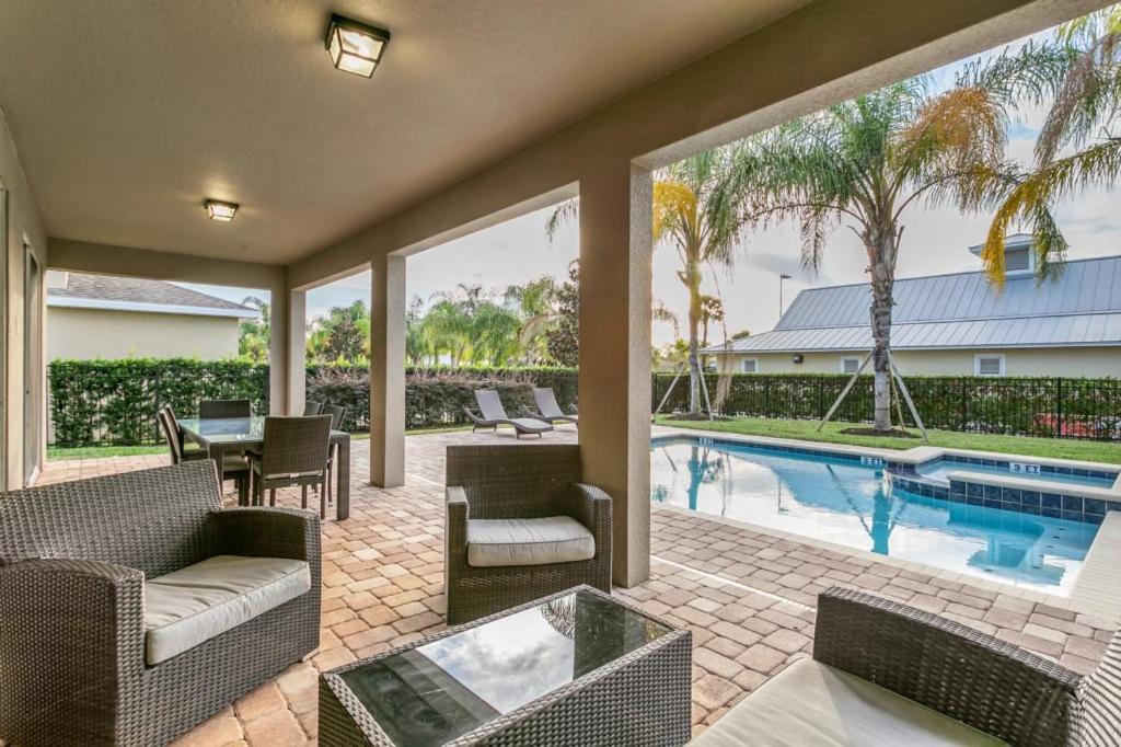- Encore 581 Villa Orlando
