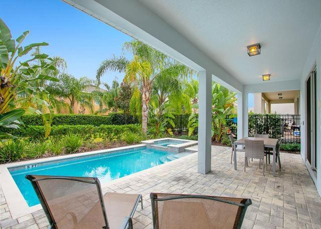 - Encore 647 Villa Orlando