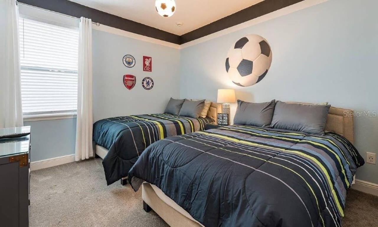 - Encore 1302 Villa Orlando