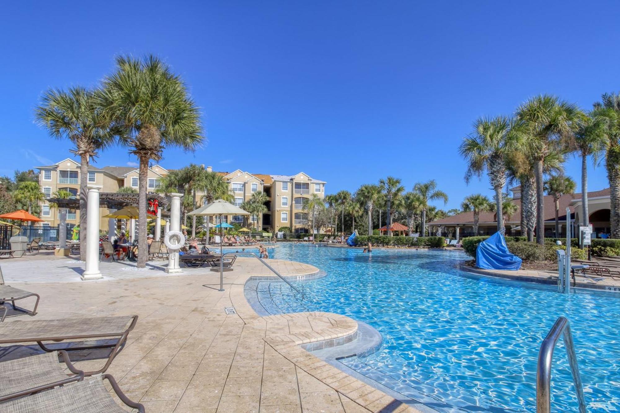 Large Pool In Windsor Hills