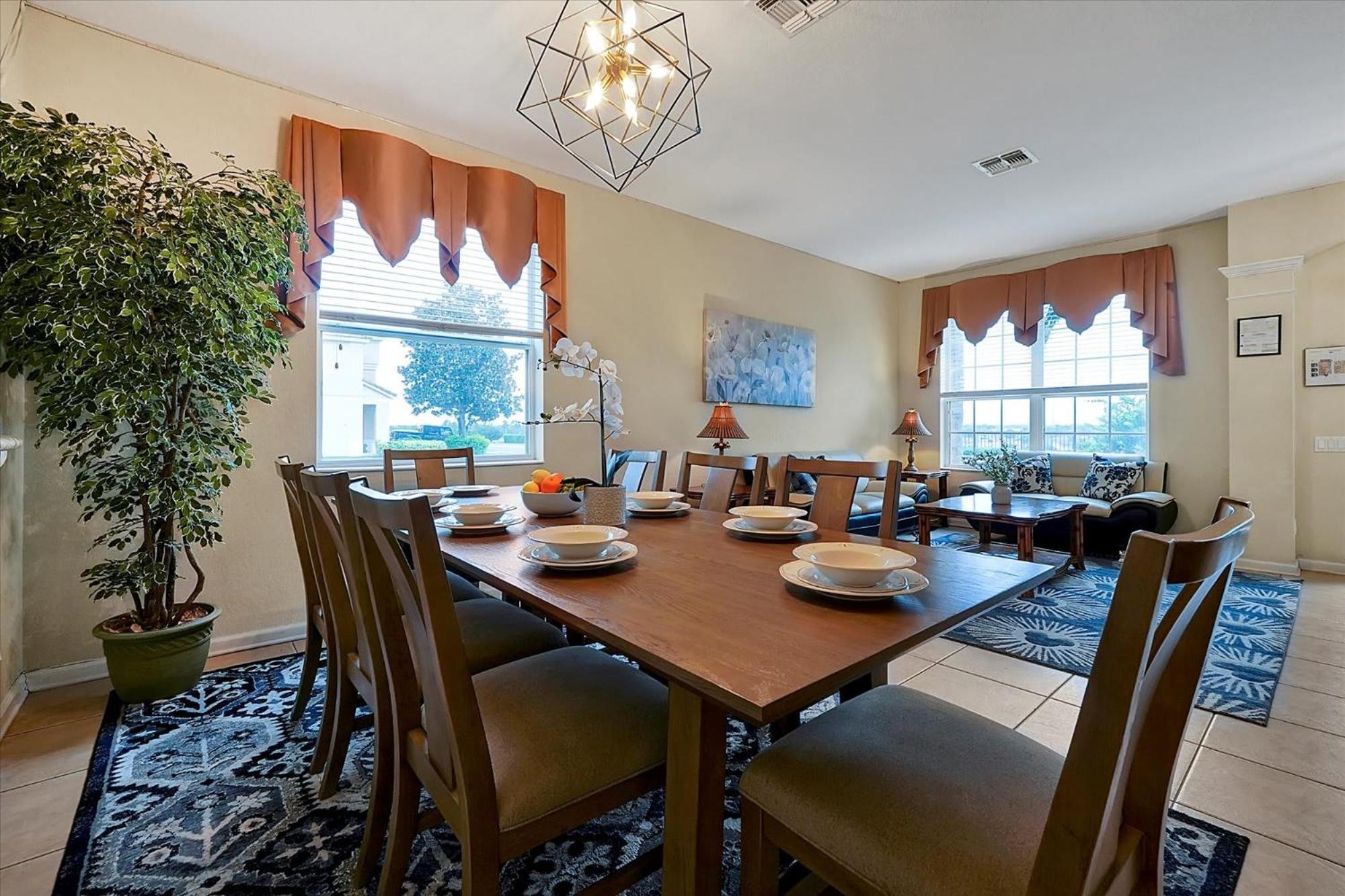 Large Pool In Windsor Hills Holiday home
