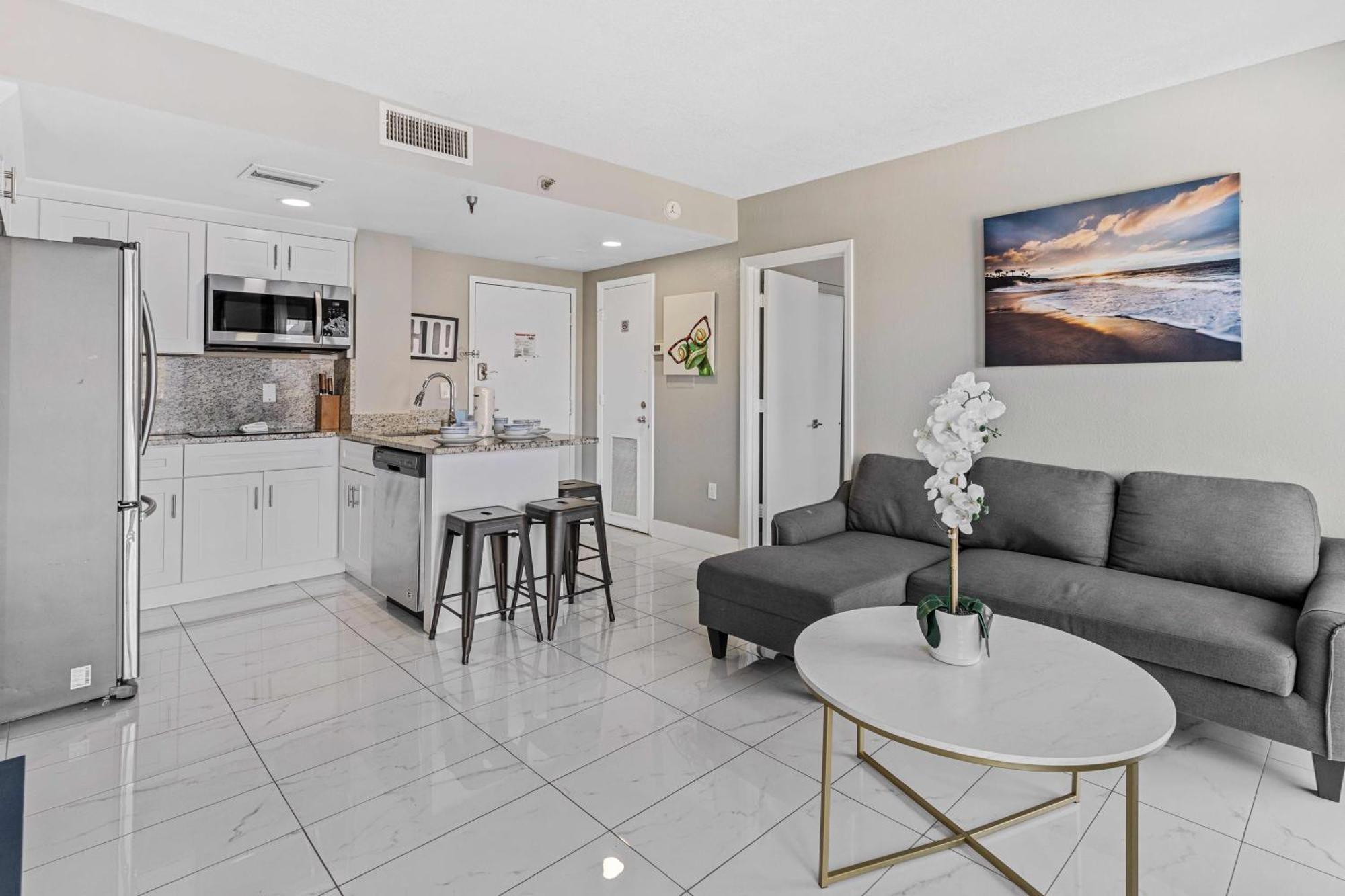 6165 Carrier Drive 2605 Apartment *