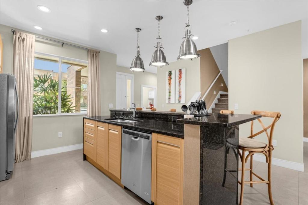 3 Bedrooms- 3,5 Bathrooms- Magic Village 3155pl