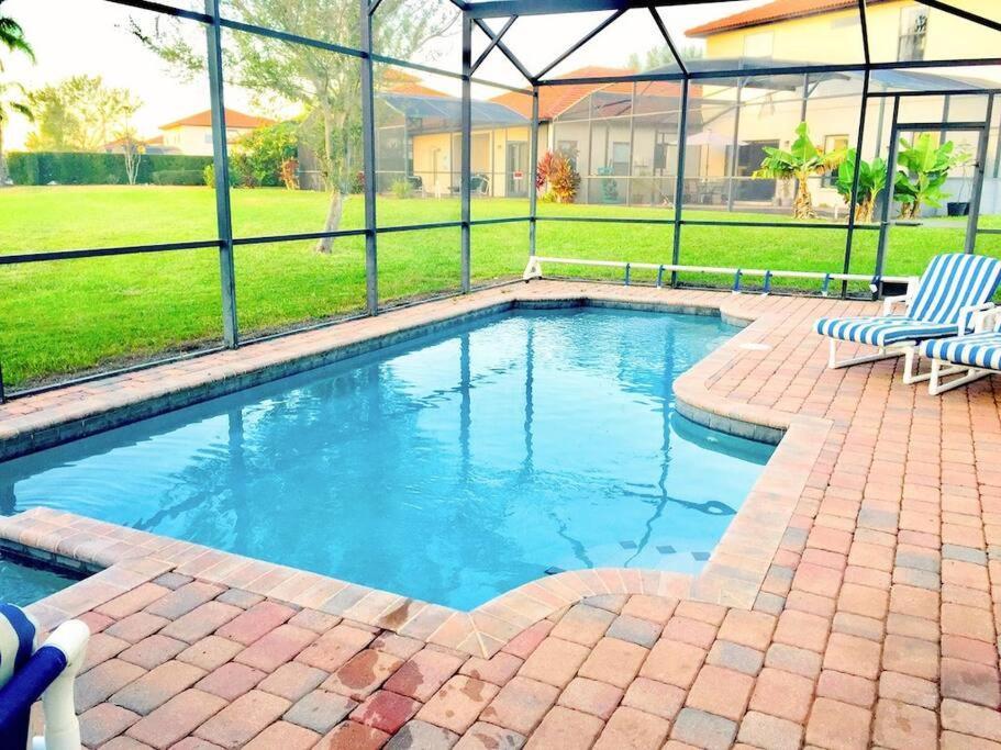 Holiday home Family Home, Pool, Spa, In Gated -126 *