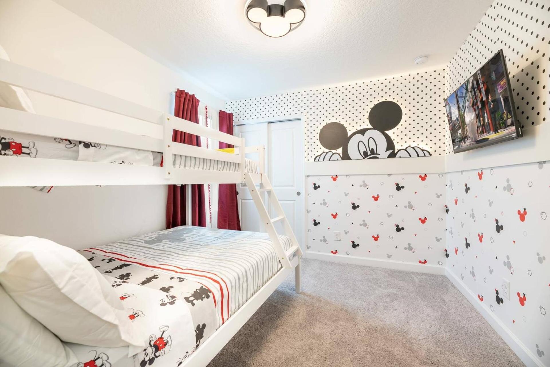 7992 Charming Vacation - 5 Bd *