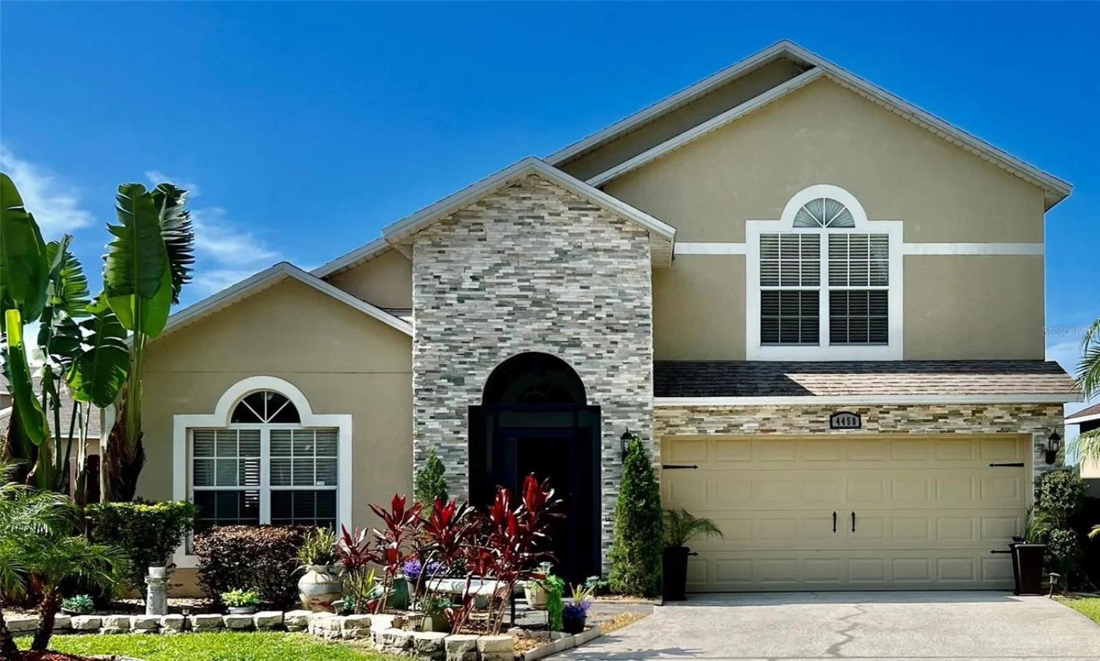 Villa Luxurious Waterfront Retreat 4br 3ba With Pool & Bbq Orlando