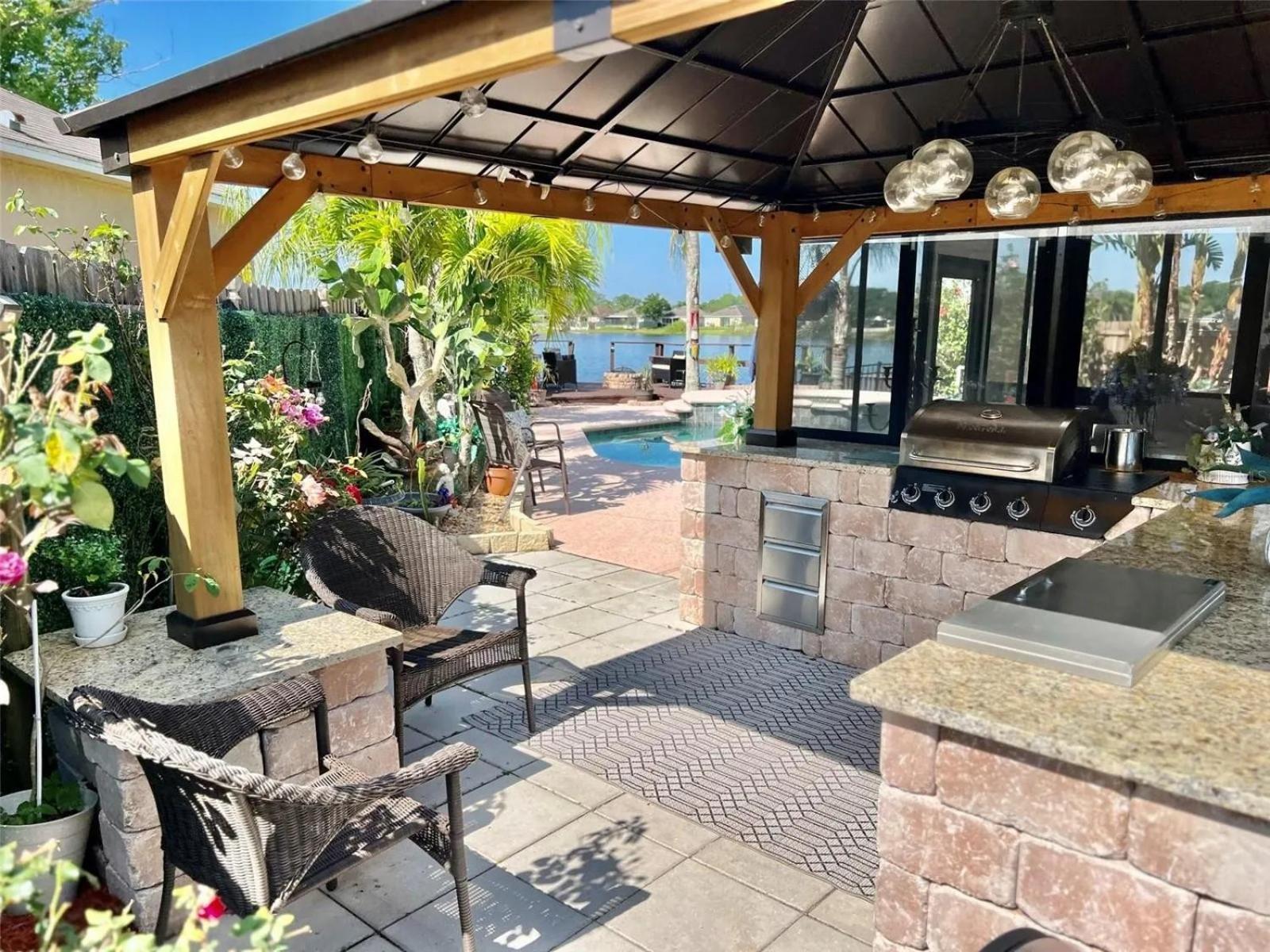 Villa Luxurious Waterfront Retreat 4br 3ba With Pool & Bbq Orlando