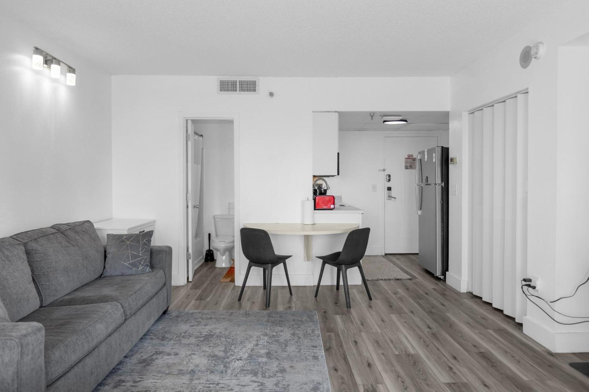 Apartment Cozy On International Dr. Near Universal