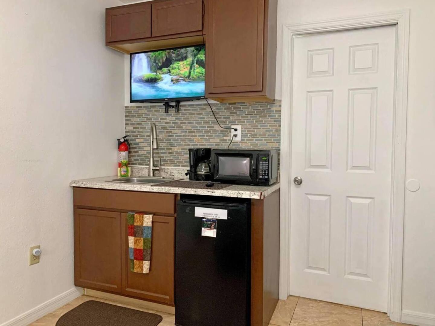 Holiday home 1Br Escape Wi-Fi Pet-Friendly Near Dt *
