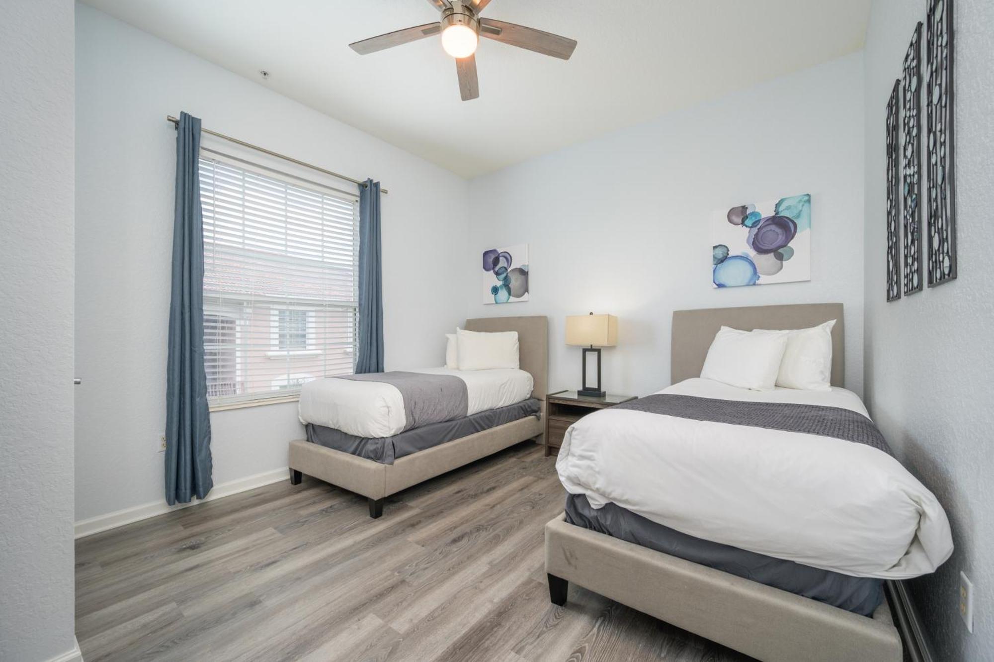 Apartment Stunning Vacation - Vista Cay - 2016 *