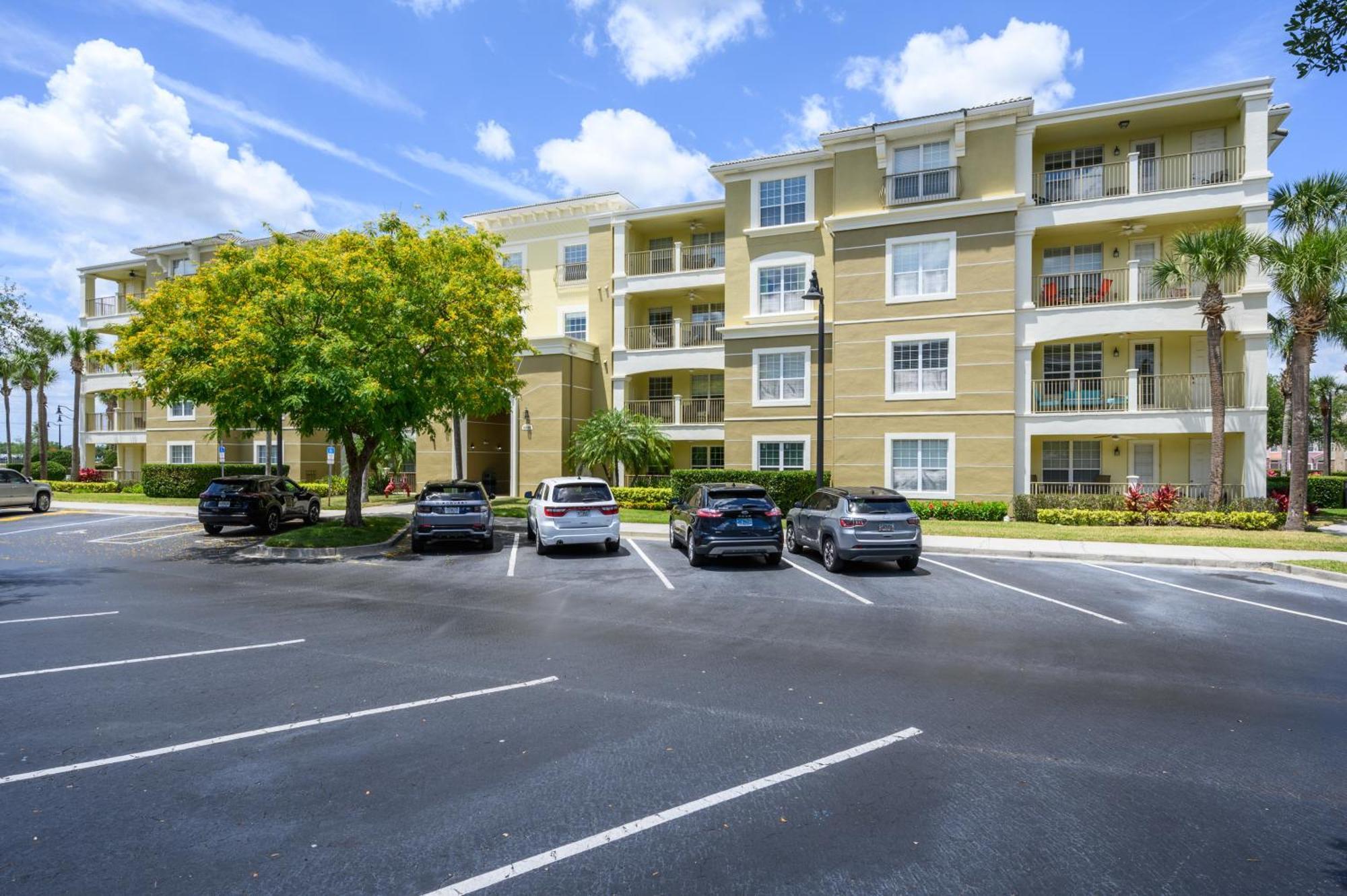 Apartment Stunning Vacation - Vista Cay - 2016 Orlando