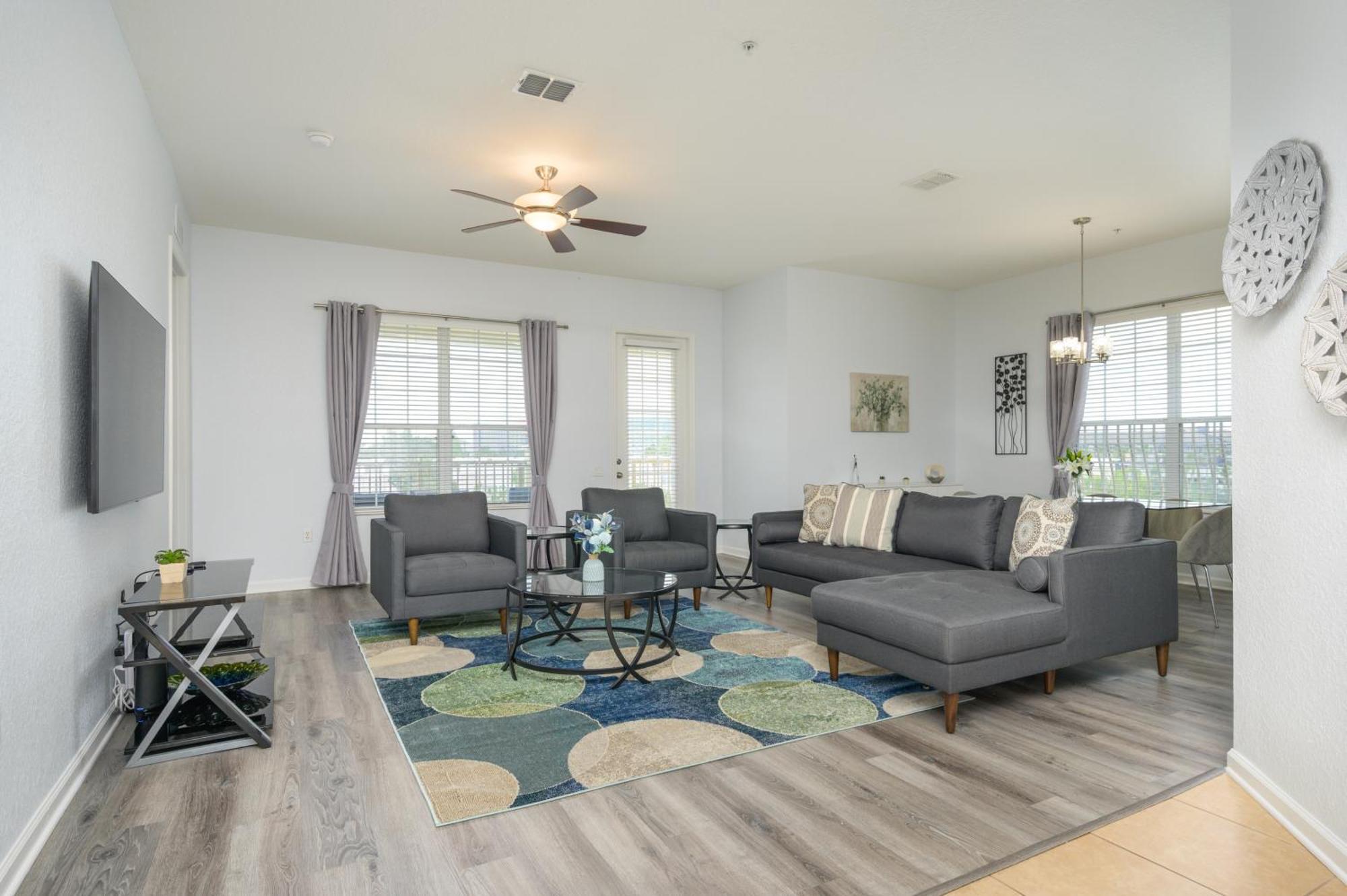 Stunning Vacation - Vista Cay - 2016 Apartment