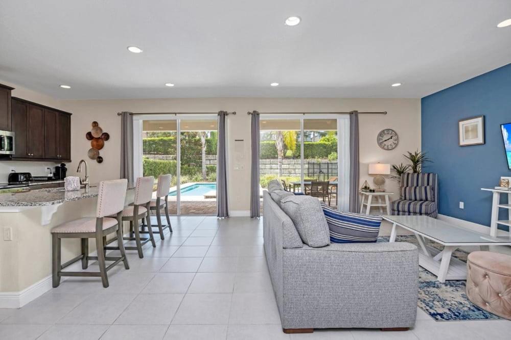 - Encore 1472 Villa Orlando
