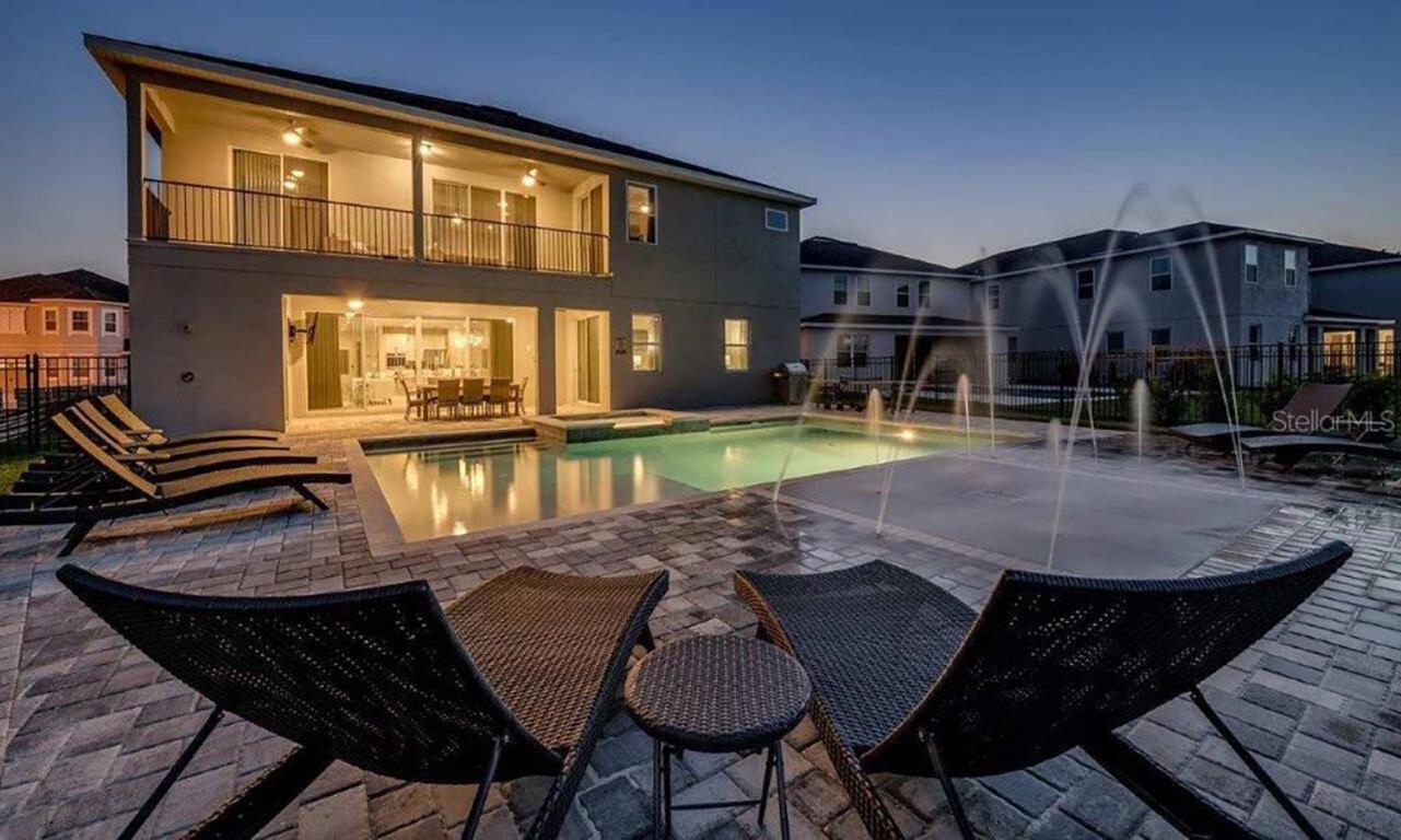 - Encore 1302 Villa Orlando