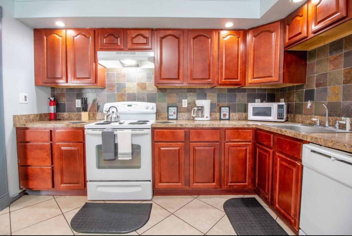 3br Retreat Wi-fi, Pets Ok 15 Min To Airport * Orlando