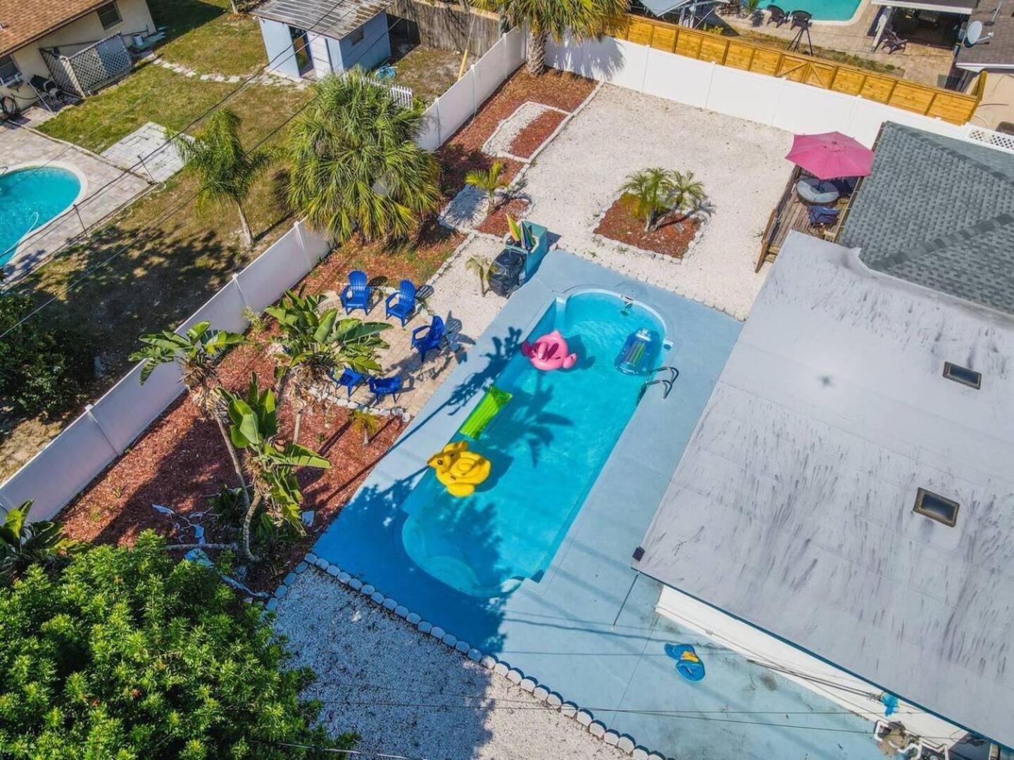 2Br Getaway Pool Workspace Near Disney Holiday home *